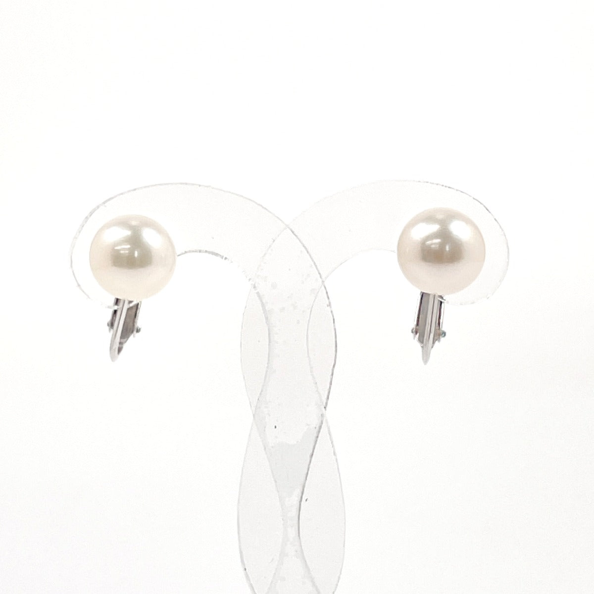 MIKIMOTO K14 White Gold Akoya Pearl Earrings