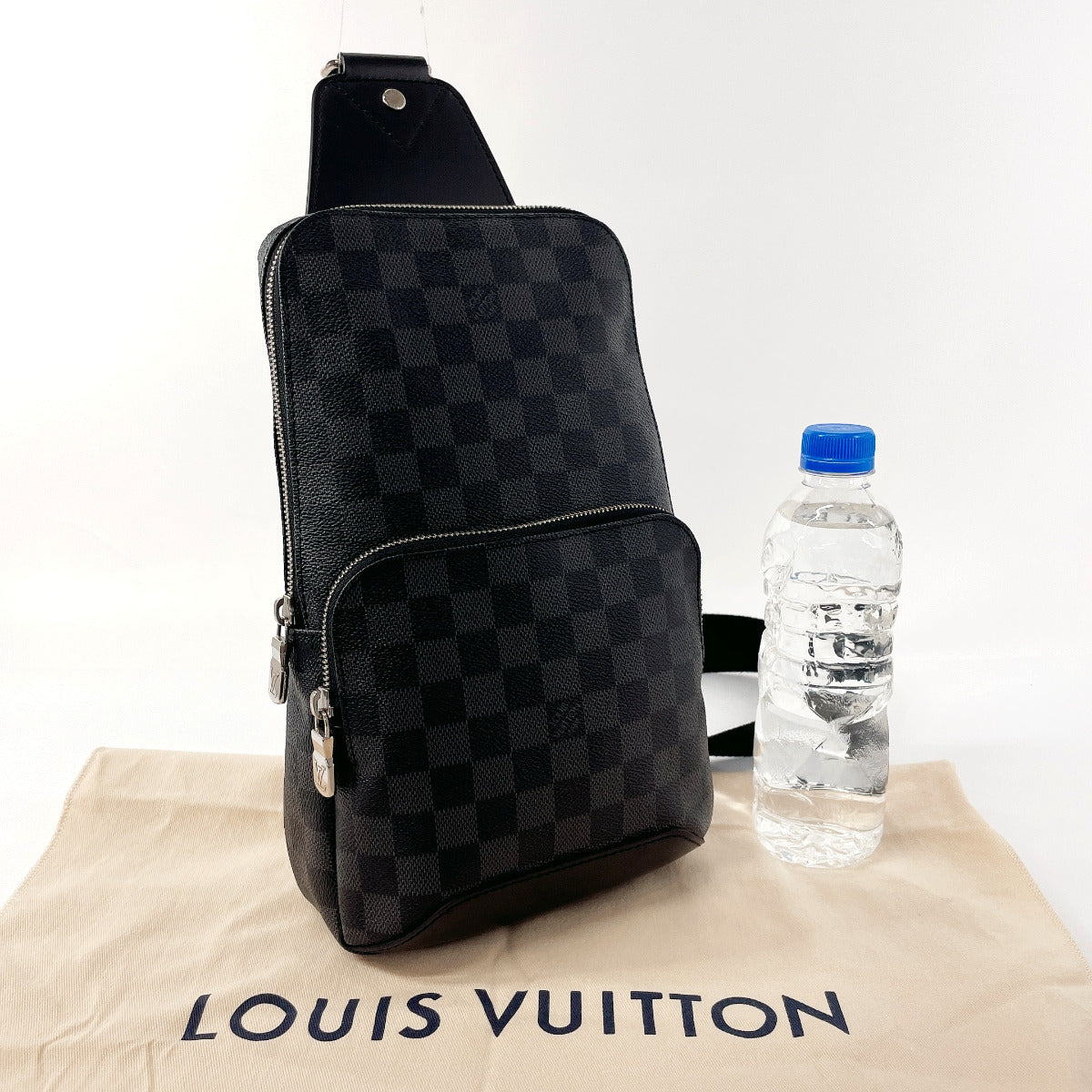 Louis Vuitton Damier Graphite Avenue Sling Bag N41719