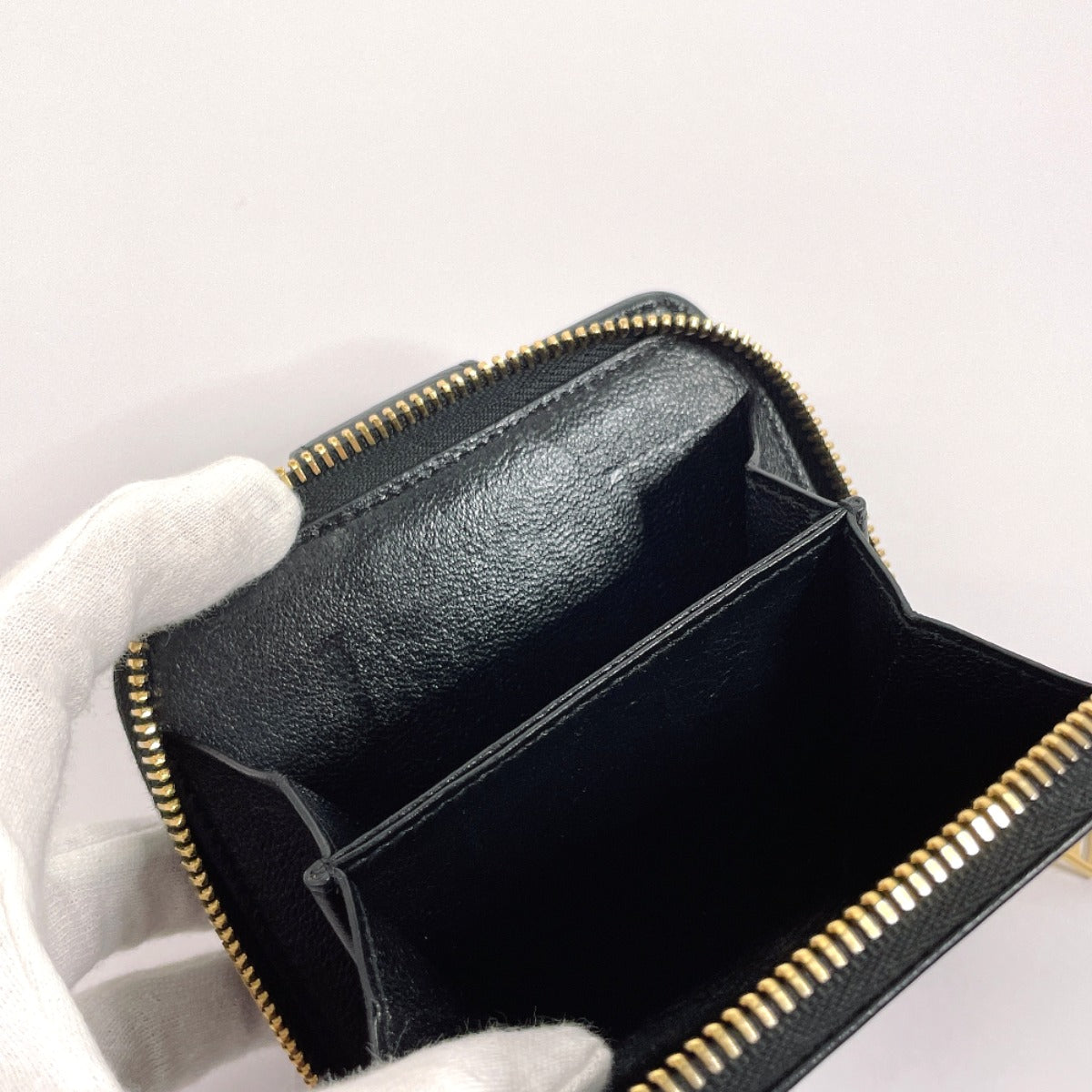 Yves Saint Laurent Leather Compact Zip Wallet Black