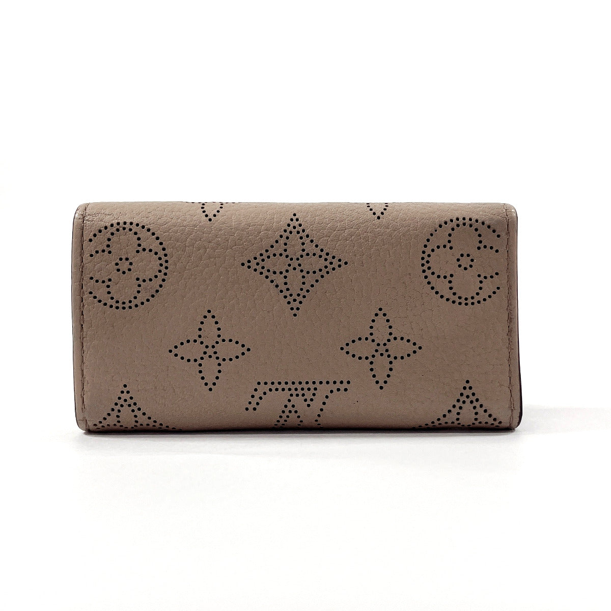 Louis Vuitton Monogram Mahina Key Case M64055