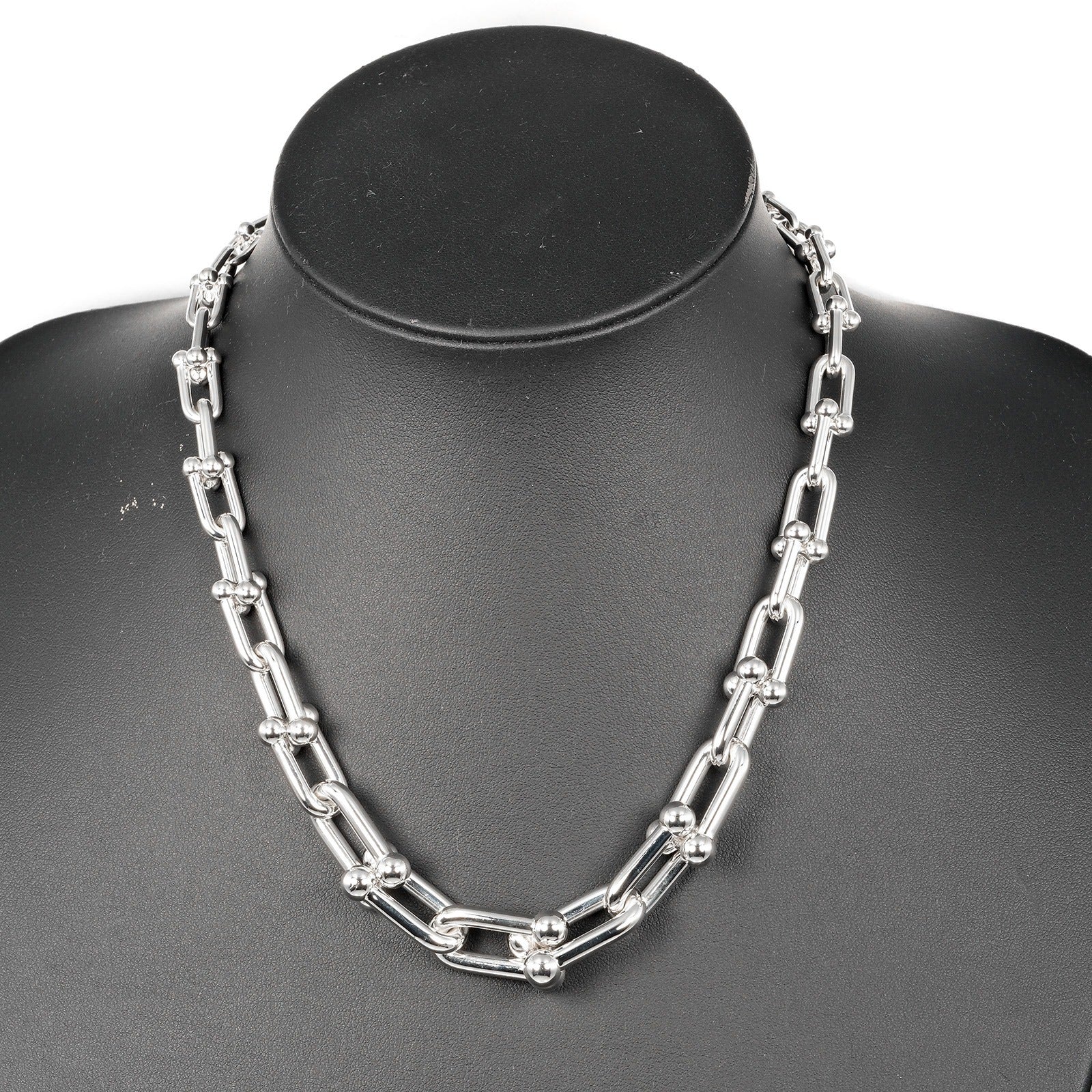 Tiffany & Co Silver Hardware Graduated Link Necklace