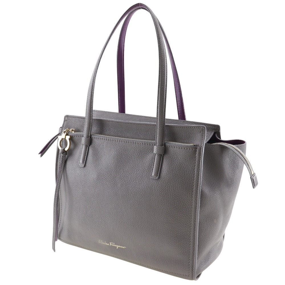 Salvatore Ferragamo Amy Leather Tote Bag 21F216