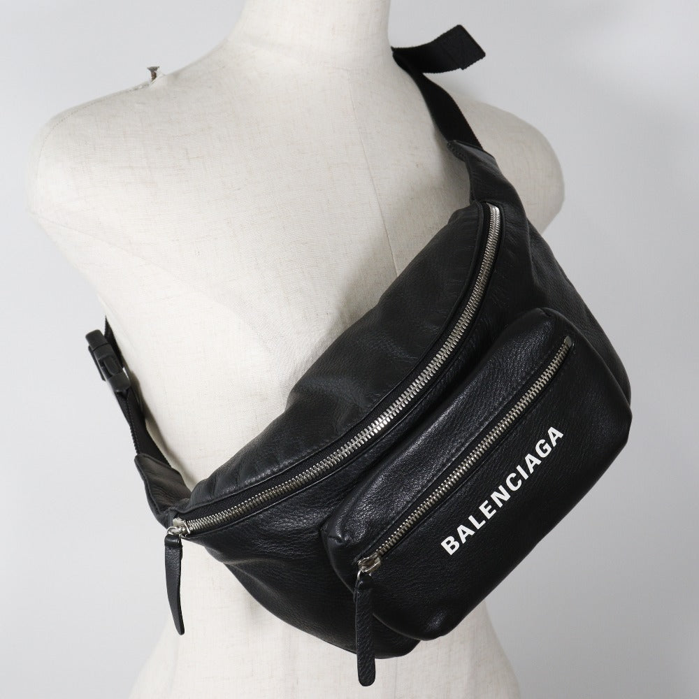 Balenciaga null Leather Crossbody Bag 529765 DLQ4N 1000