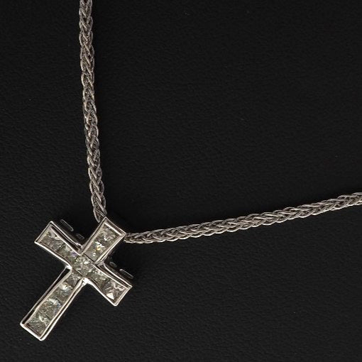 K18 White Gold Diamond Cross Necklace