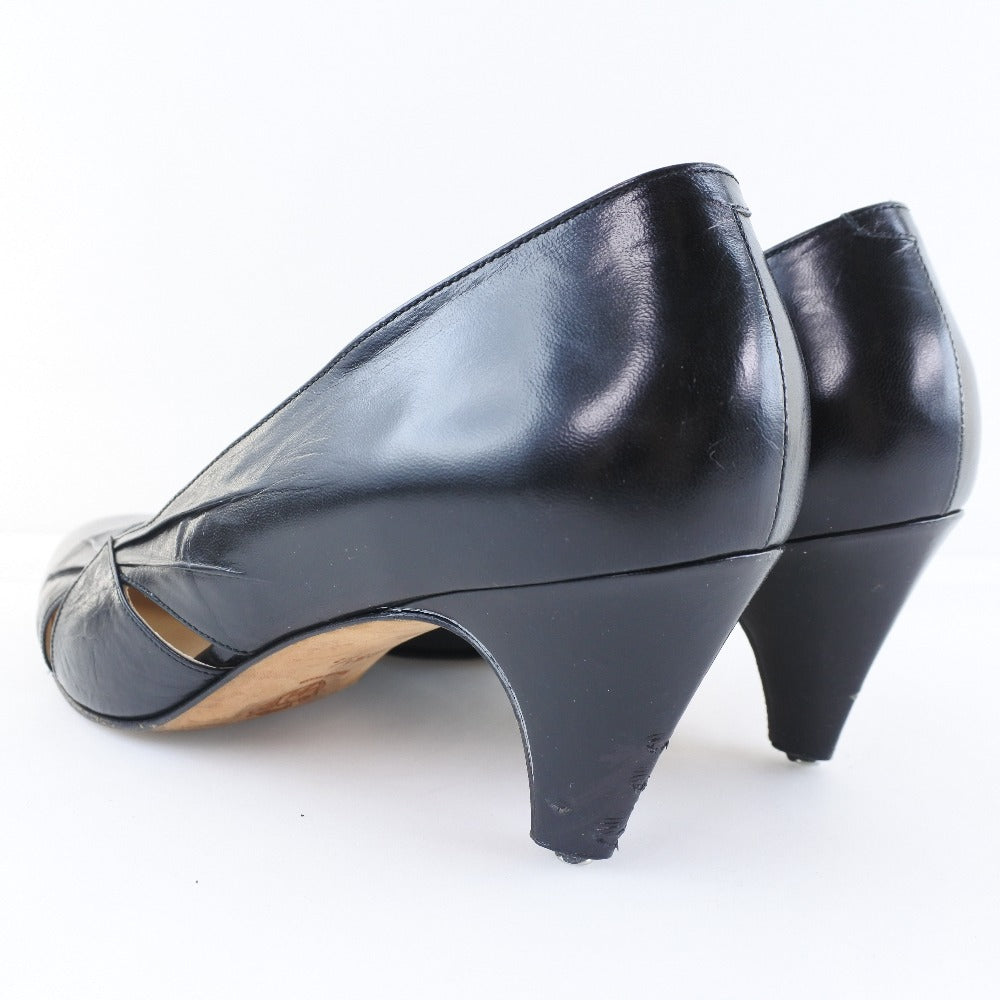 Gucci Leather Side-Cut Pumps Black