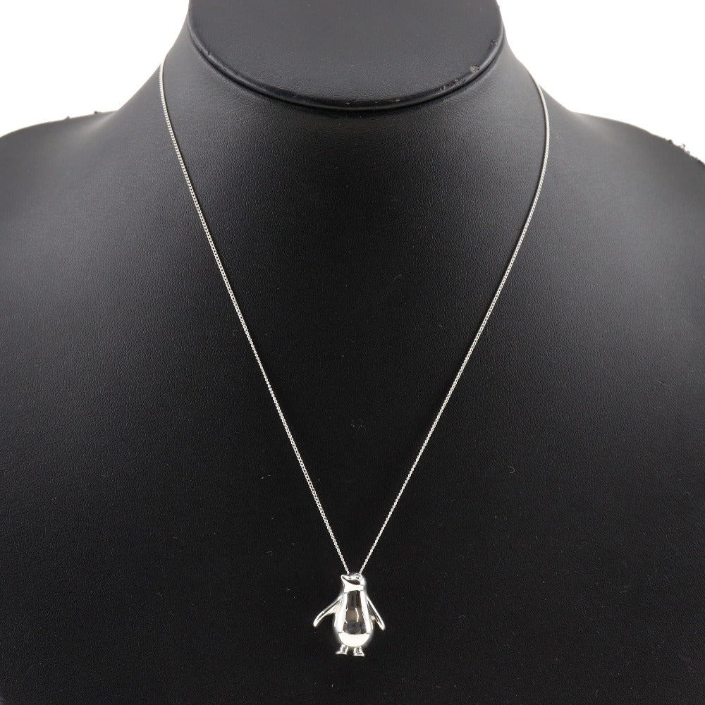 Tiffany & Co Penguin Pendant Necklace Metal Necklace in Excellent condition