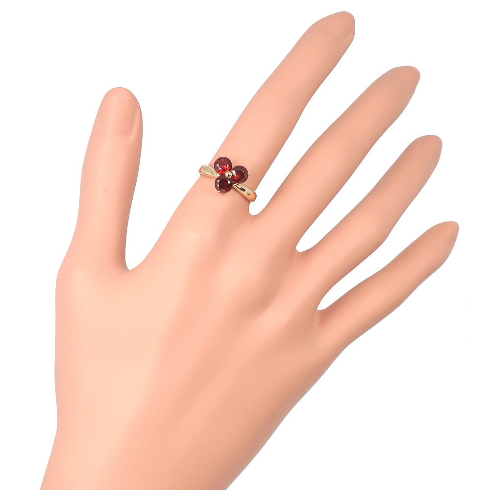 Other 18k Gold Garnet Flower Ring Metal Ring in Good condition