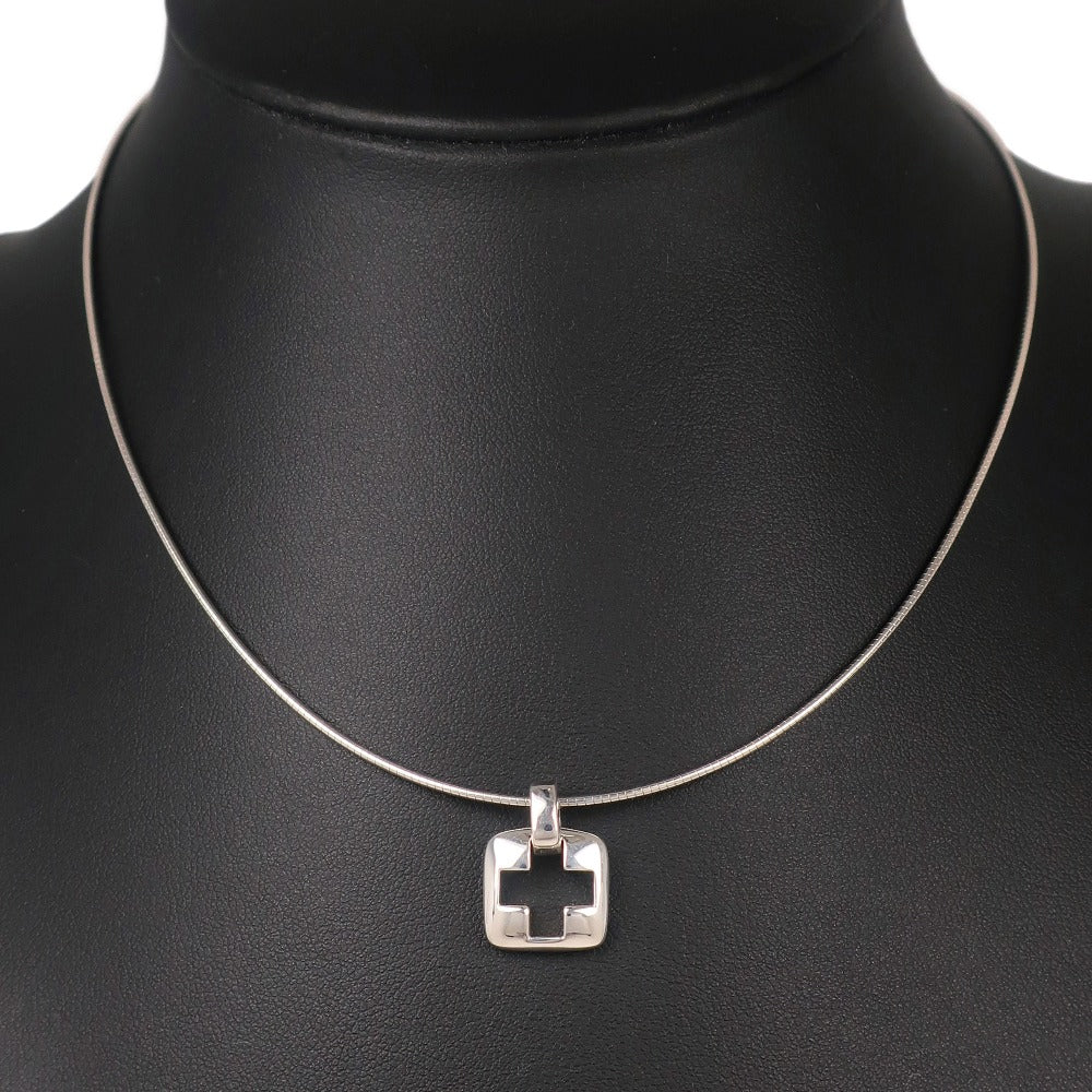 Tiffany & Co Cutout Cross Pendant Necklace Metal Necklace in Excellent condition