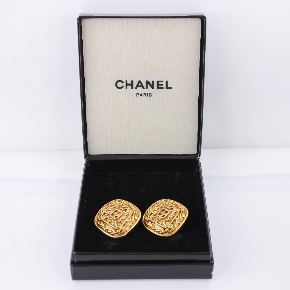 Chanel Coco Mark Earrings Vintage Gold Plated