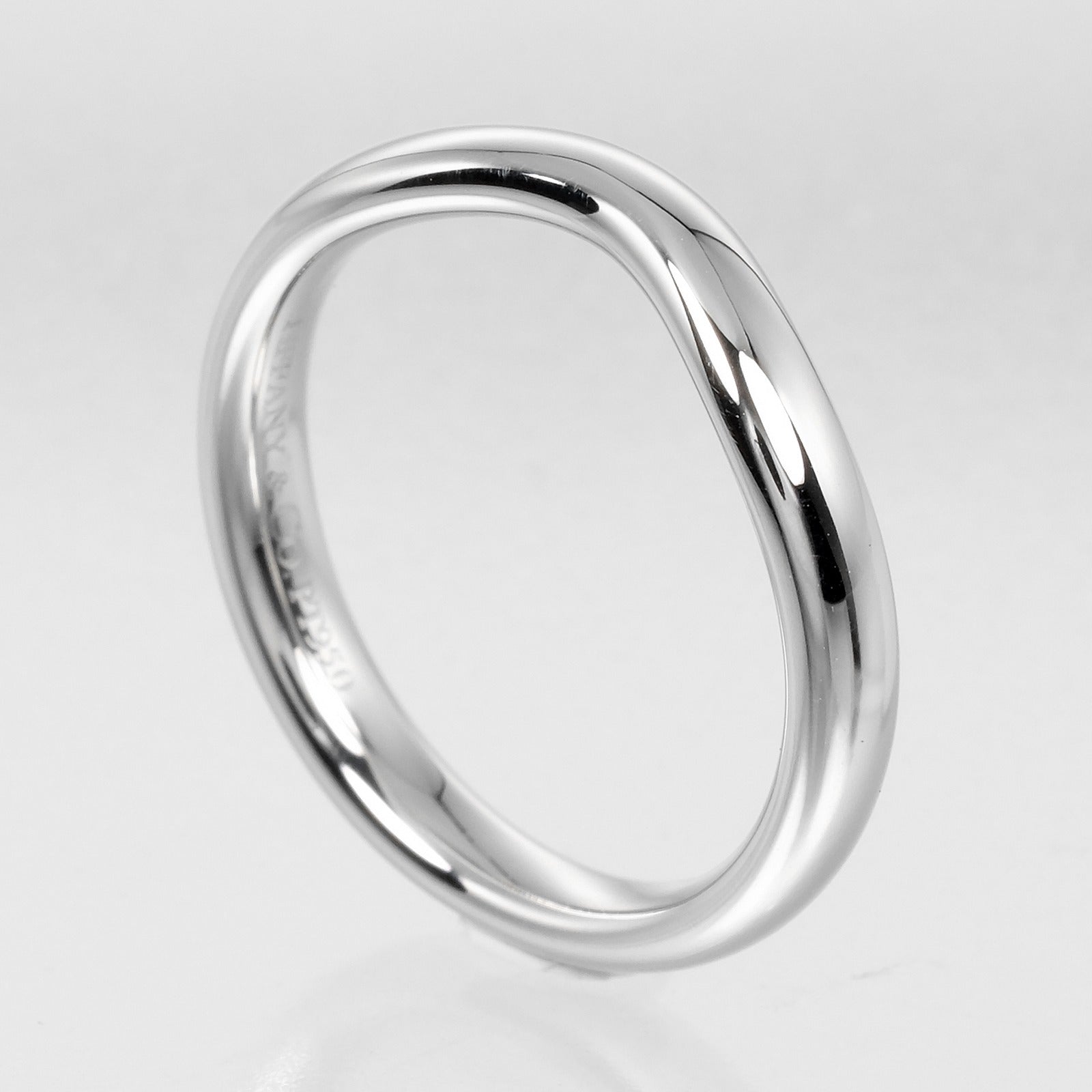 Tiffany & Co Platinum Curved Band Ring