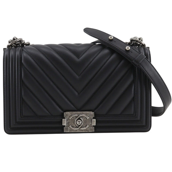 Chanel Boy Chanel 25 Calf Shoulder Bag