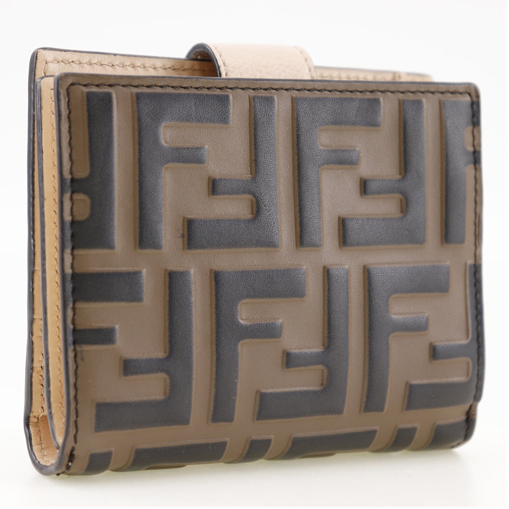 Fendi Leather Bifold Wallet 8M0386