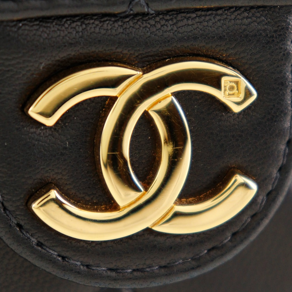 Chanel Lambskin Chain Shoulder Bag