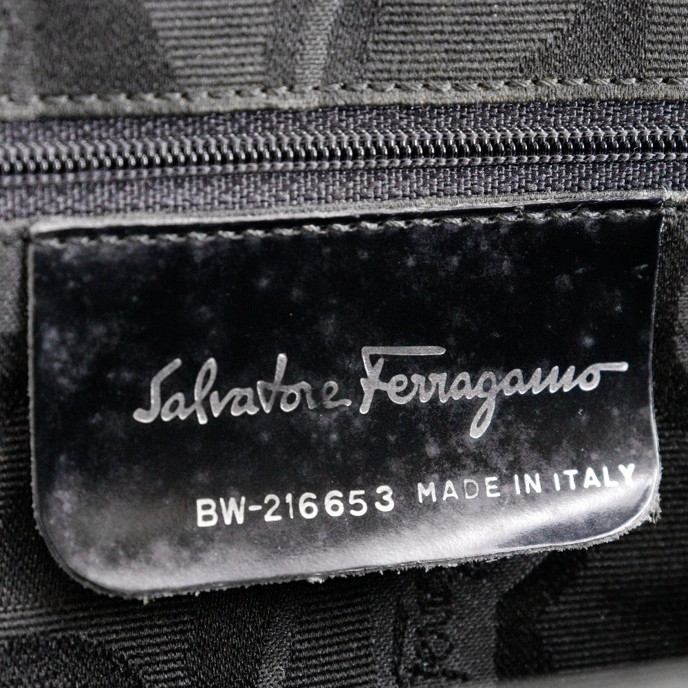 Salvatore Ferragamo Gancini Handbag Leather Handbag BW-216653 in Very Good Condition