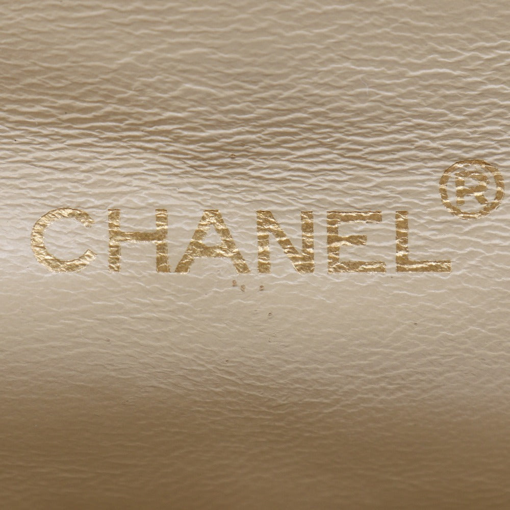 Chanel Lambskin Chain Shoulder Bag Beige