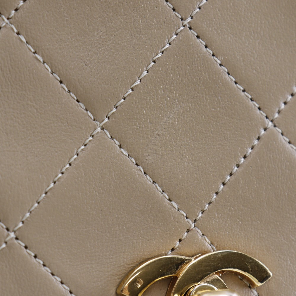 Chanel Lambskin Chain Shoulder Bag Beige