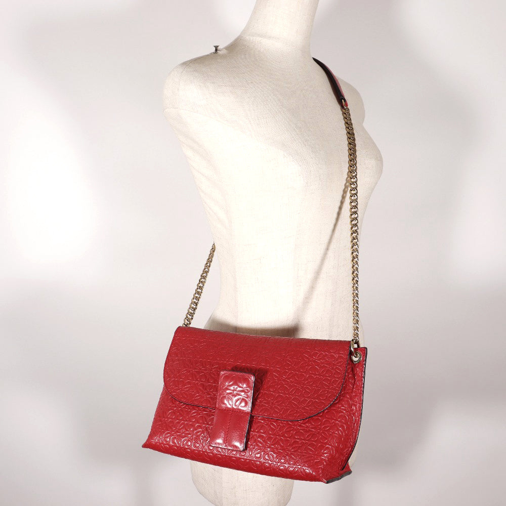 Loewe Avenue Shoulder Bag Red Leather