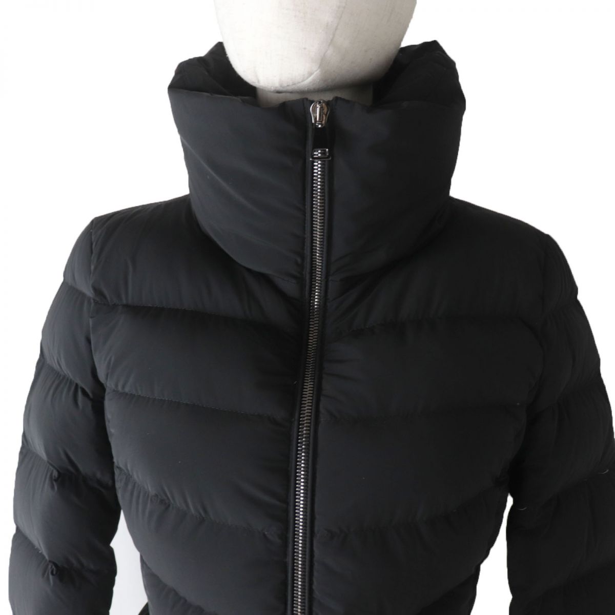 Moncler NEVA Down Jacket Black Women Size 0