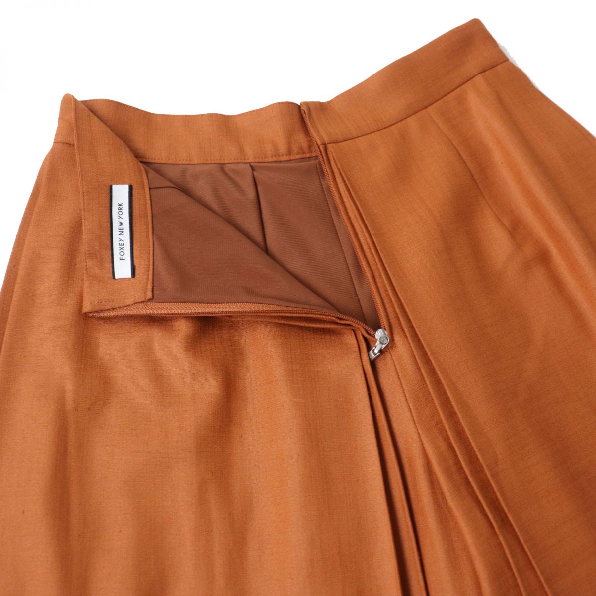 FOXEY NEW YORK Linen Face Pleated Gaucho Pants Brown