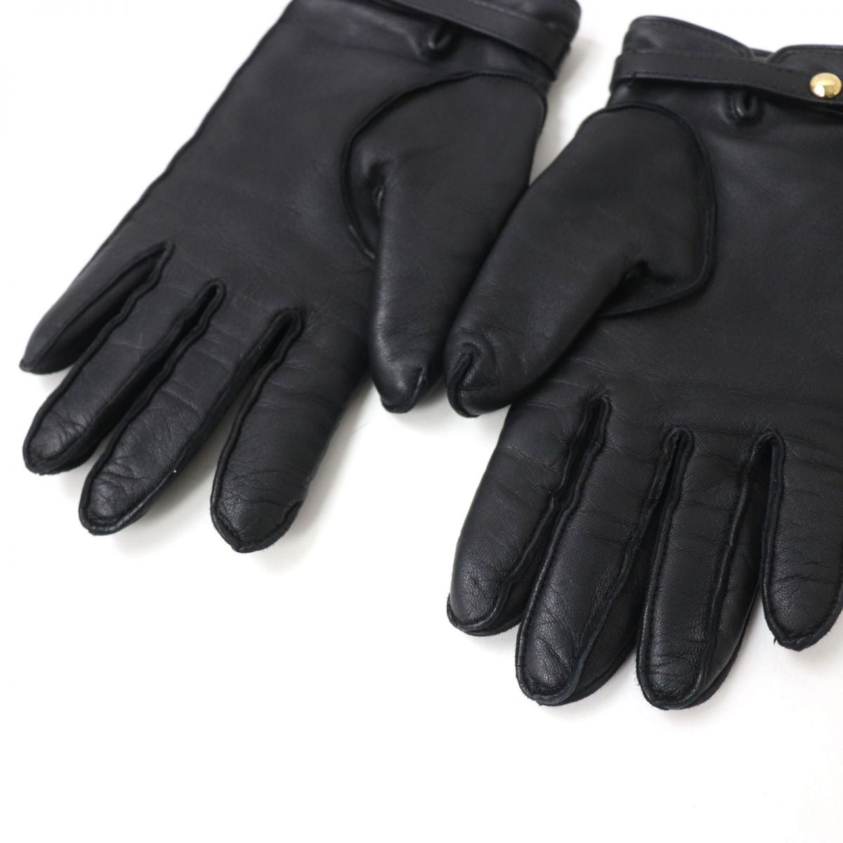 Burberry Lambskin Logo Metal Gloves Black