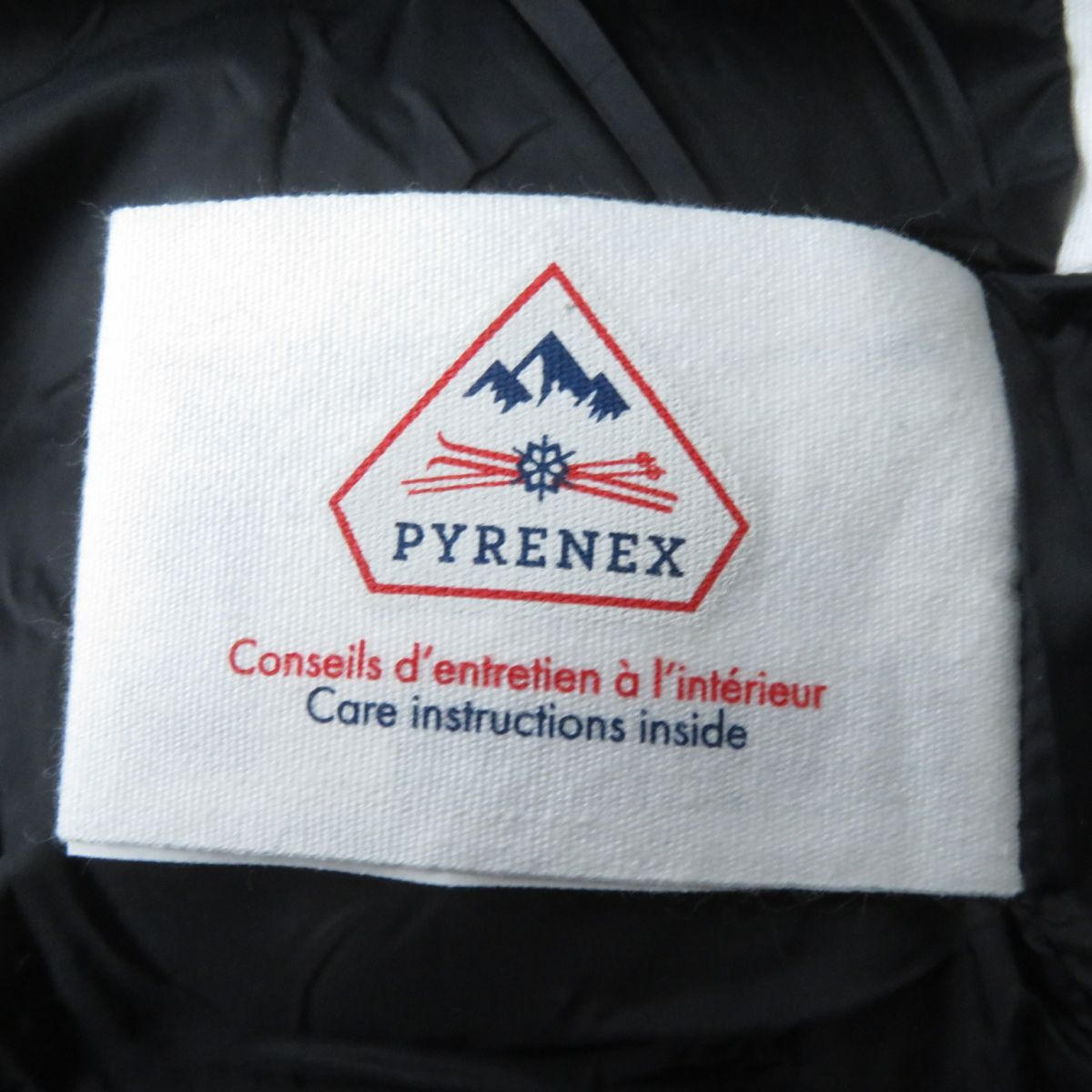 PYRENEX Spoutnic Shiny Down Jacket Black