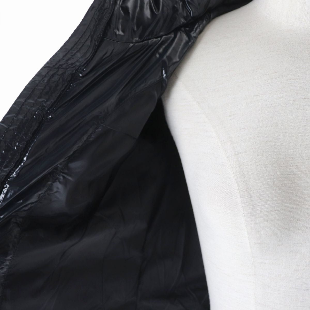 PYRENEX Spoutnic Shiny Down Jacket Black