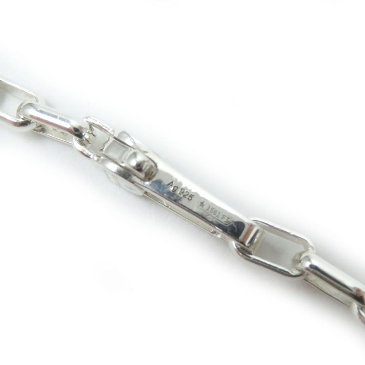 GUCCI Interlocking G Silver Bracelet