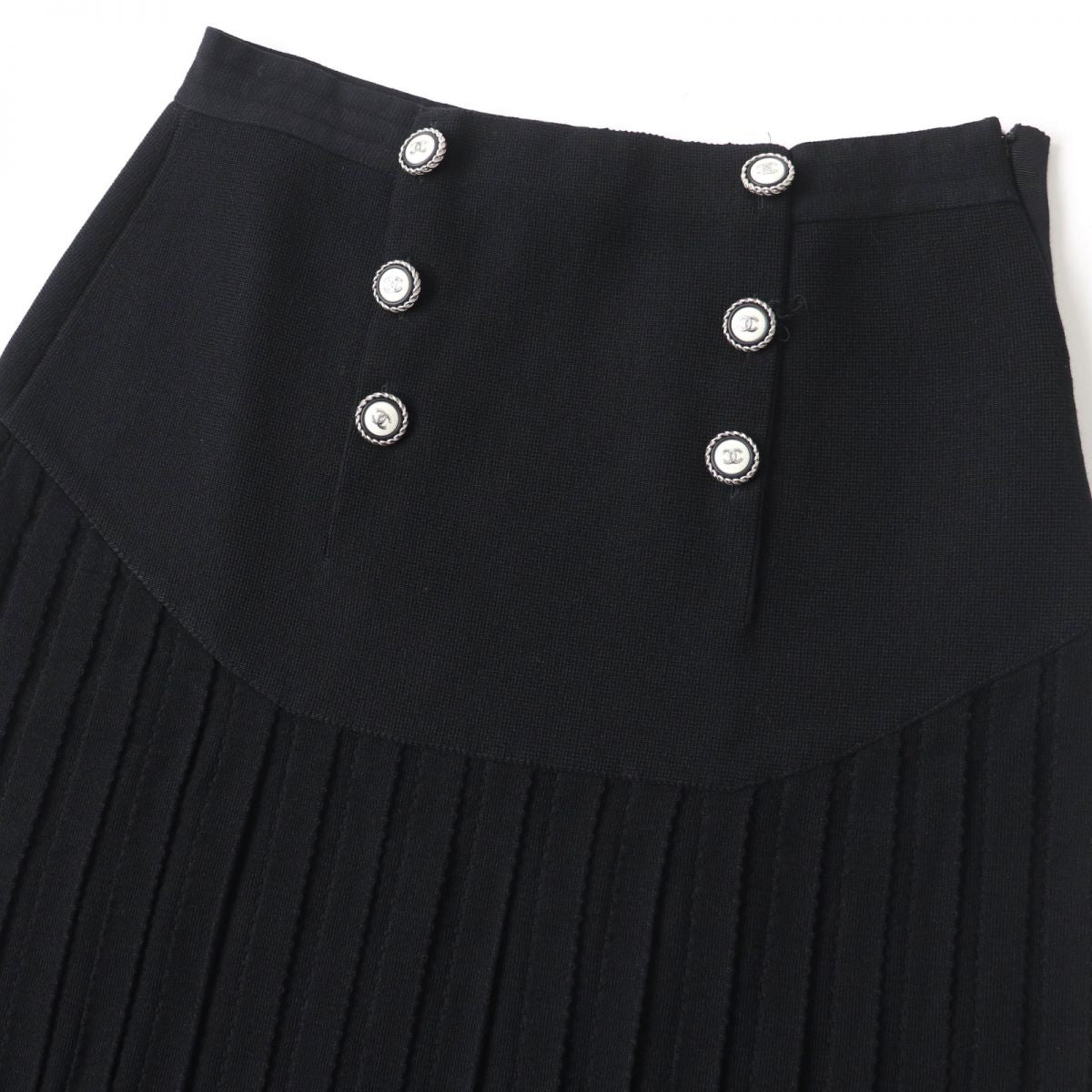 Chanel Wool Pleated Skirt Black Size 38