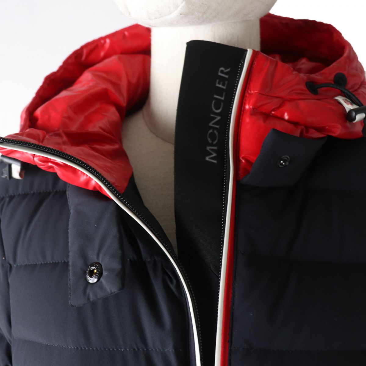 Moncler BRUCHE Down Jacket Black Red