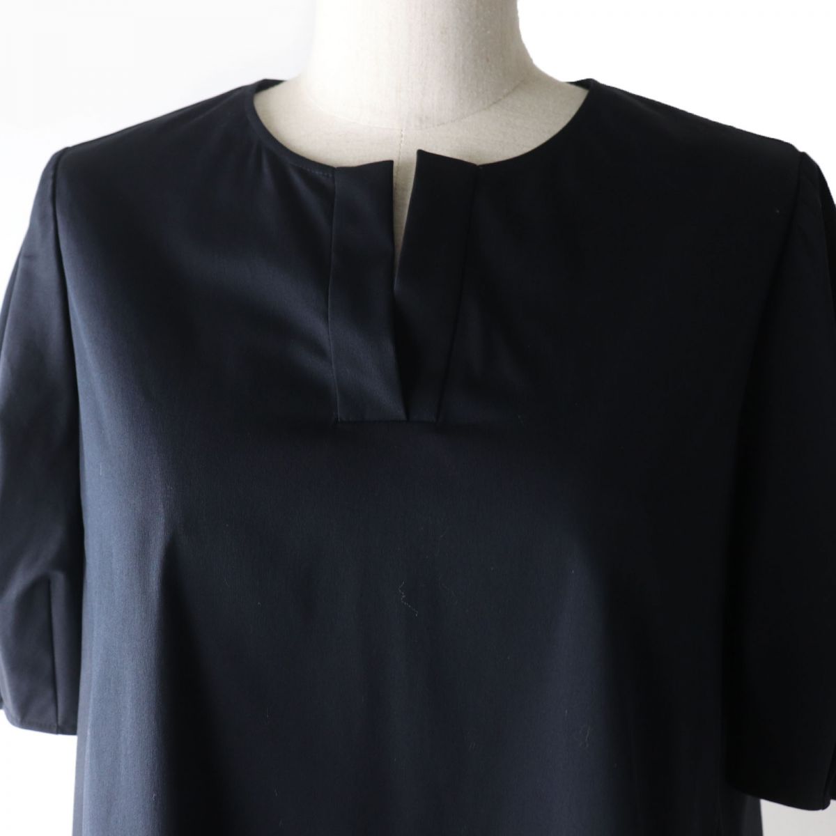 FOXEY BRUNA Top Puff Sleeve Blouse Black