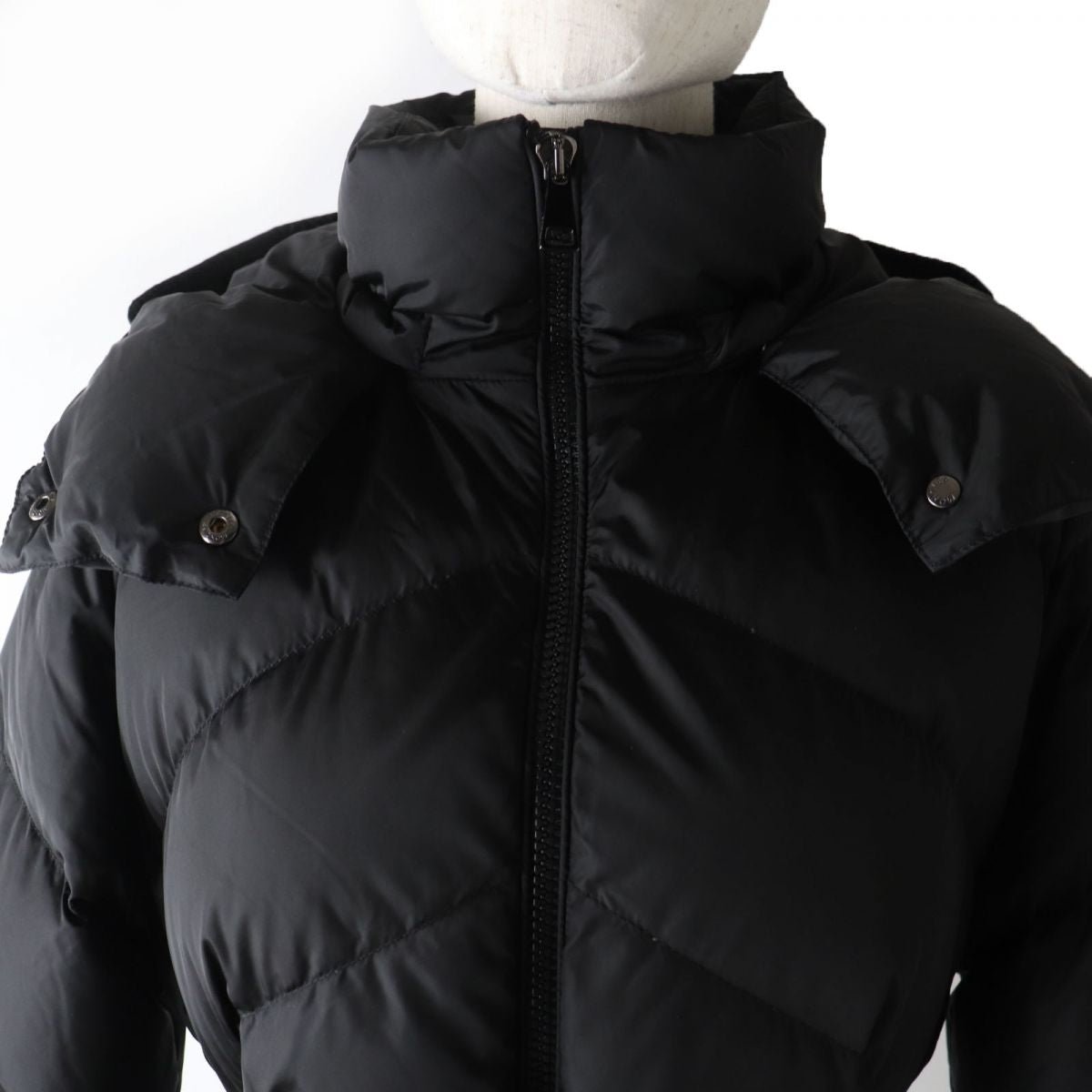 Moncler ALOES Down Jacket with Logo Patch