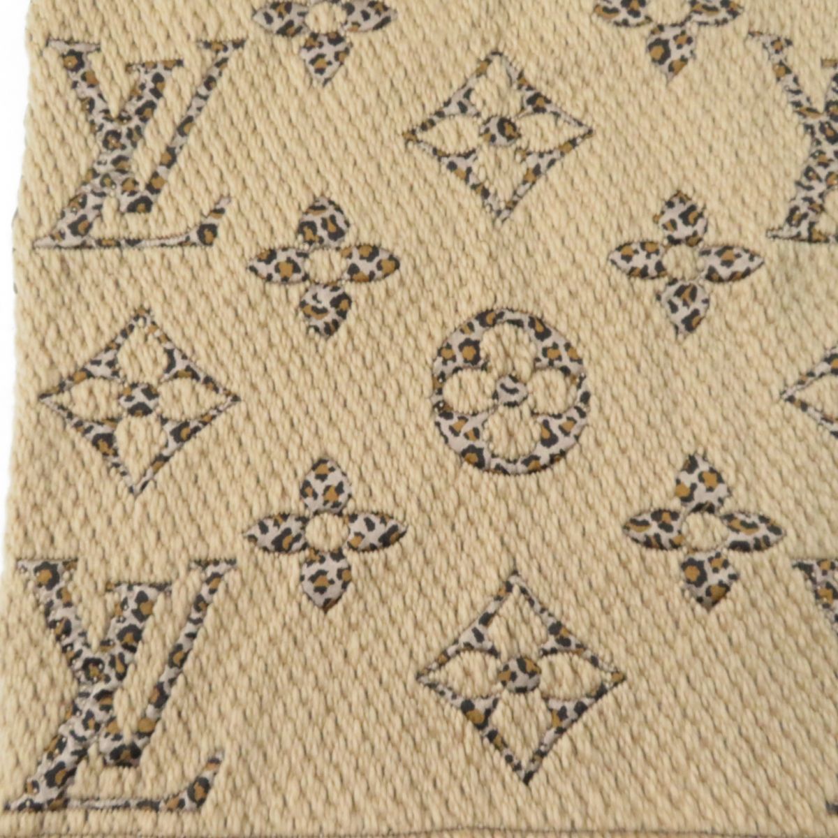 Louis Vuitton Echarpe Giant Monogram Jungle Scarf