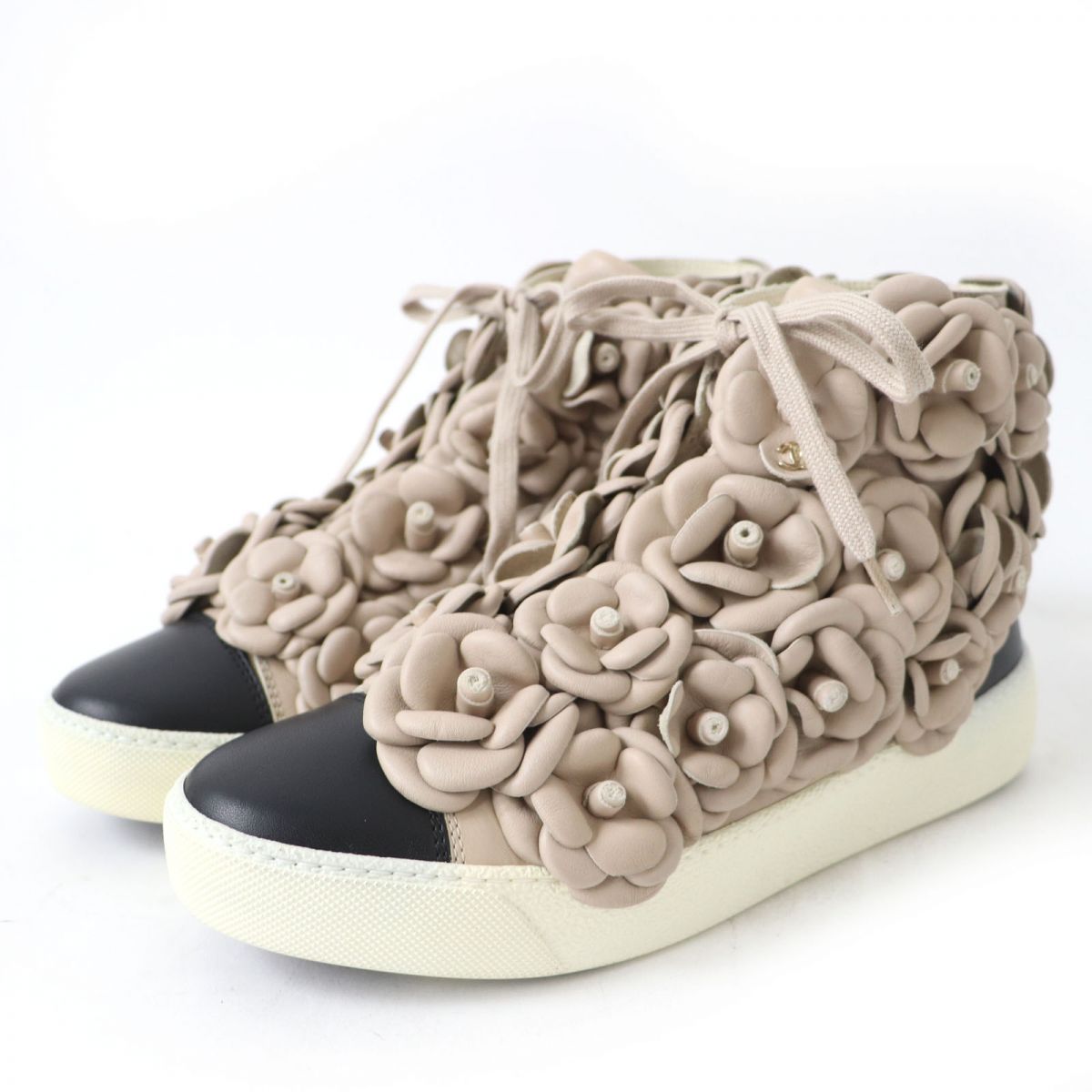 Chanel Leather Sneakers Beige Size 36