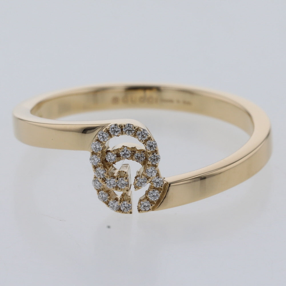 Gucci 18k GG Running Diamond Ring Metal Ring 457127 J8540 8000 in Very Good Condition