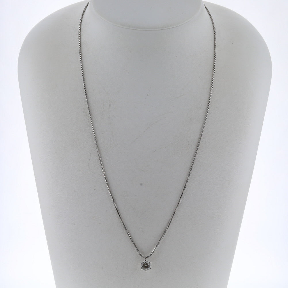 Platinum Diamond Pendant Necklace