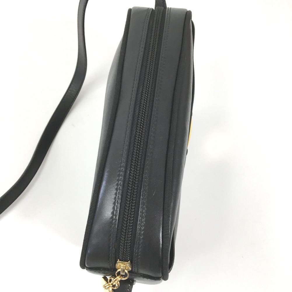 Leather Vara Crossbody Bag DJ-21 4183