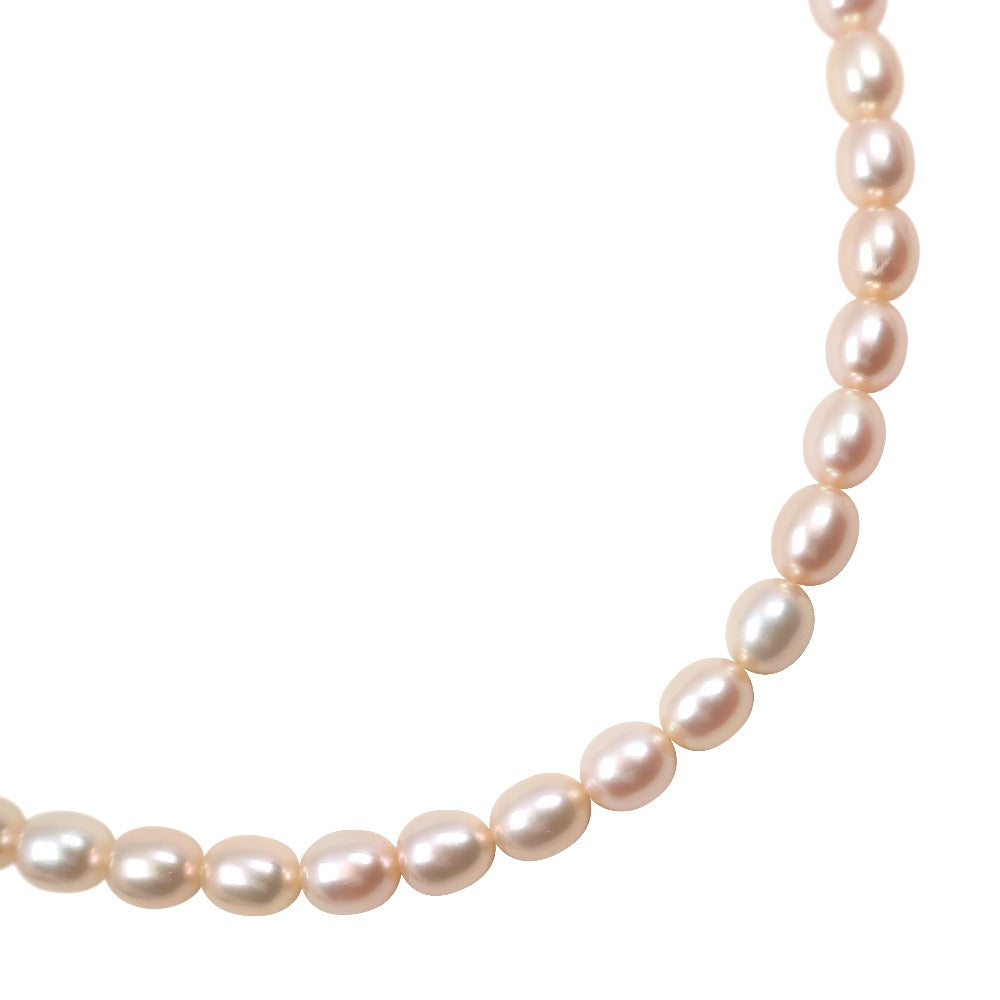 [LuxUness] Classic Pearl Necklace Natural Material Necklace in Good condition