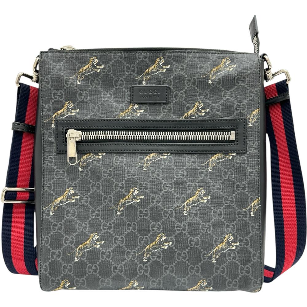 Gucci GG Supreme Shoulder Bag