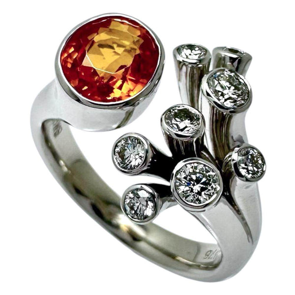 Au750 Garnet Diamond Ring