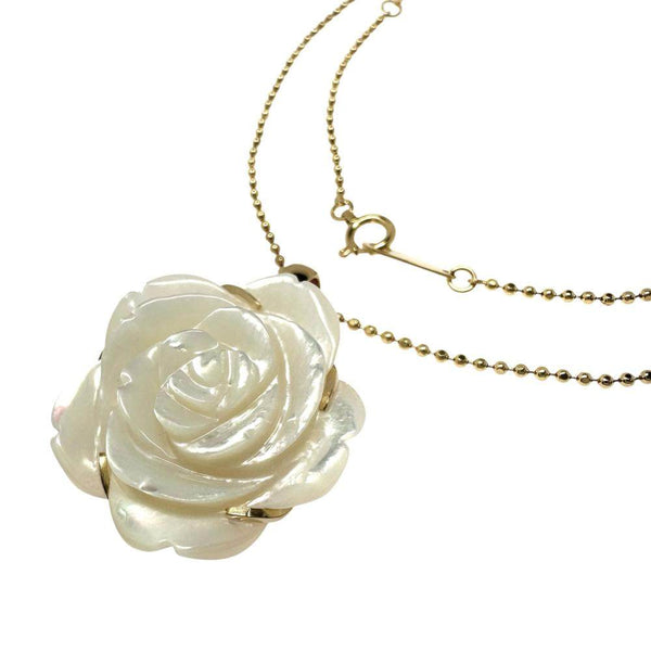 Flower Motif Au750 Shell Necklace