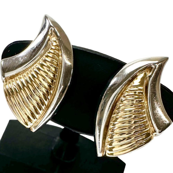 Au750 Platinum Earrings