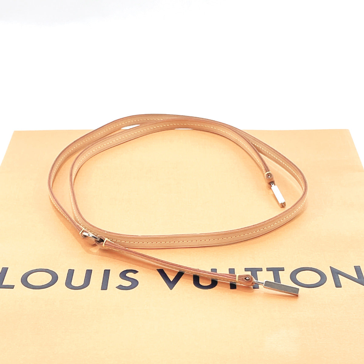Louis Vuitton Bandouliere 120 Leather Other J00145 in Good condition