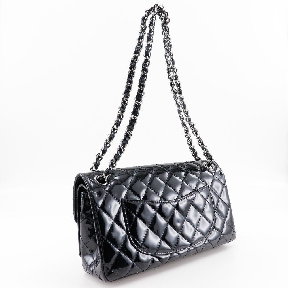 Chanel CC Quilted Patent Leather Double Flap Bag Enamel Shoulder Bag in Very Good Condition