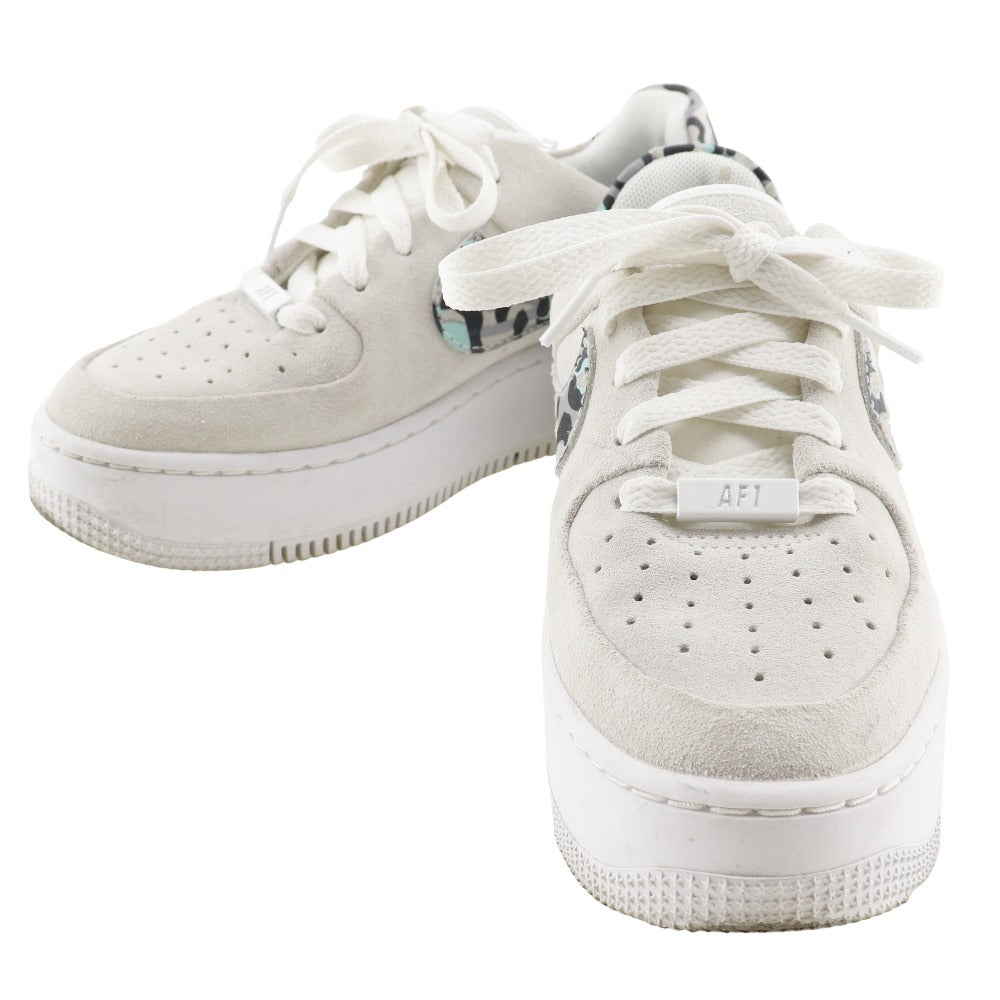 Nike Air Force 1 Sage Low Sneakers Suede Beige