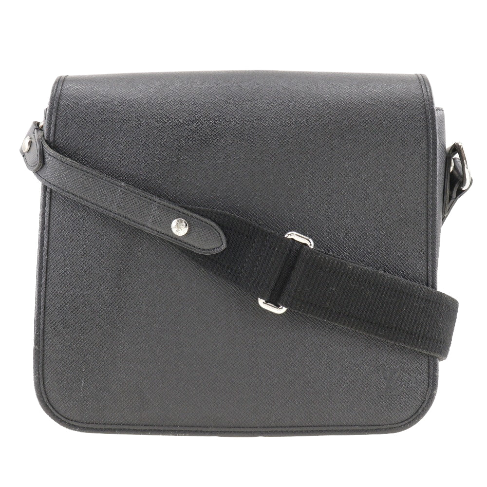 Louis Vuitton Andrei Shoulder Bag Leather Shoulder Bag M32482 in Fair condition