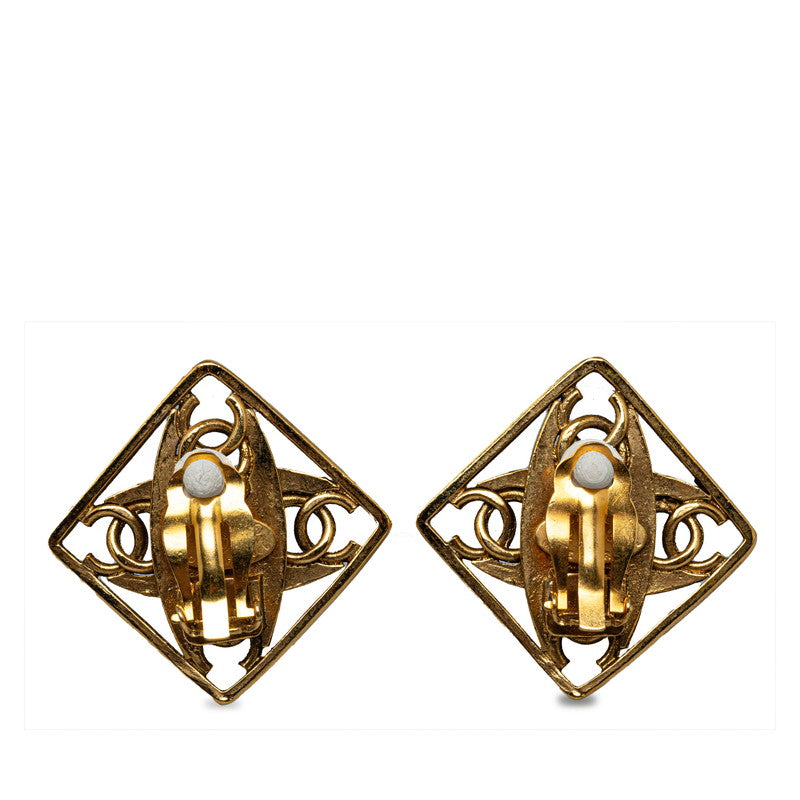 CC Square Pearl Clip On Earrings