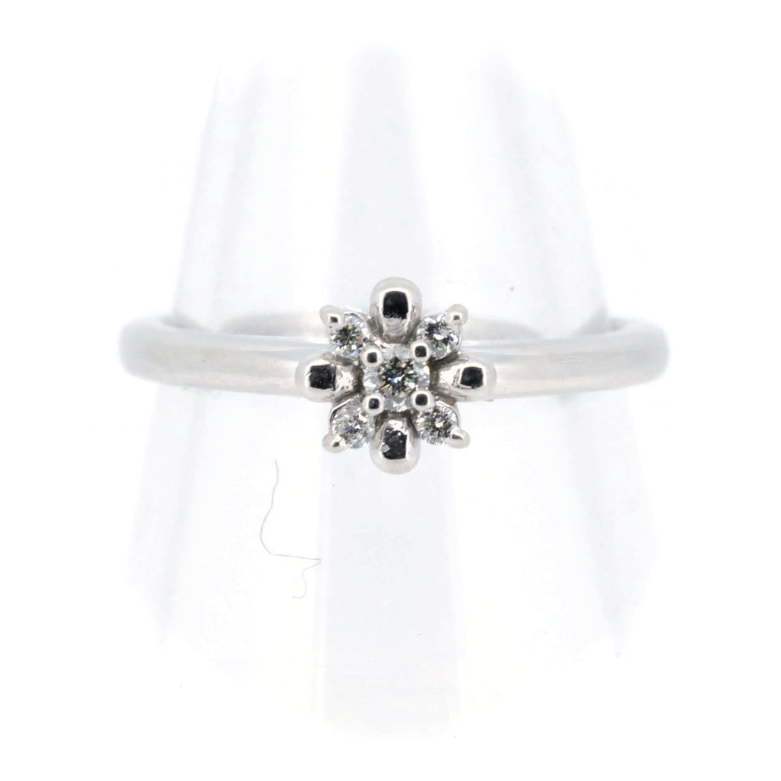 Pre-owned Star Jewelry Diamond Ring 0.07ct K18WG Size 9 in Great Condition