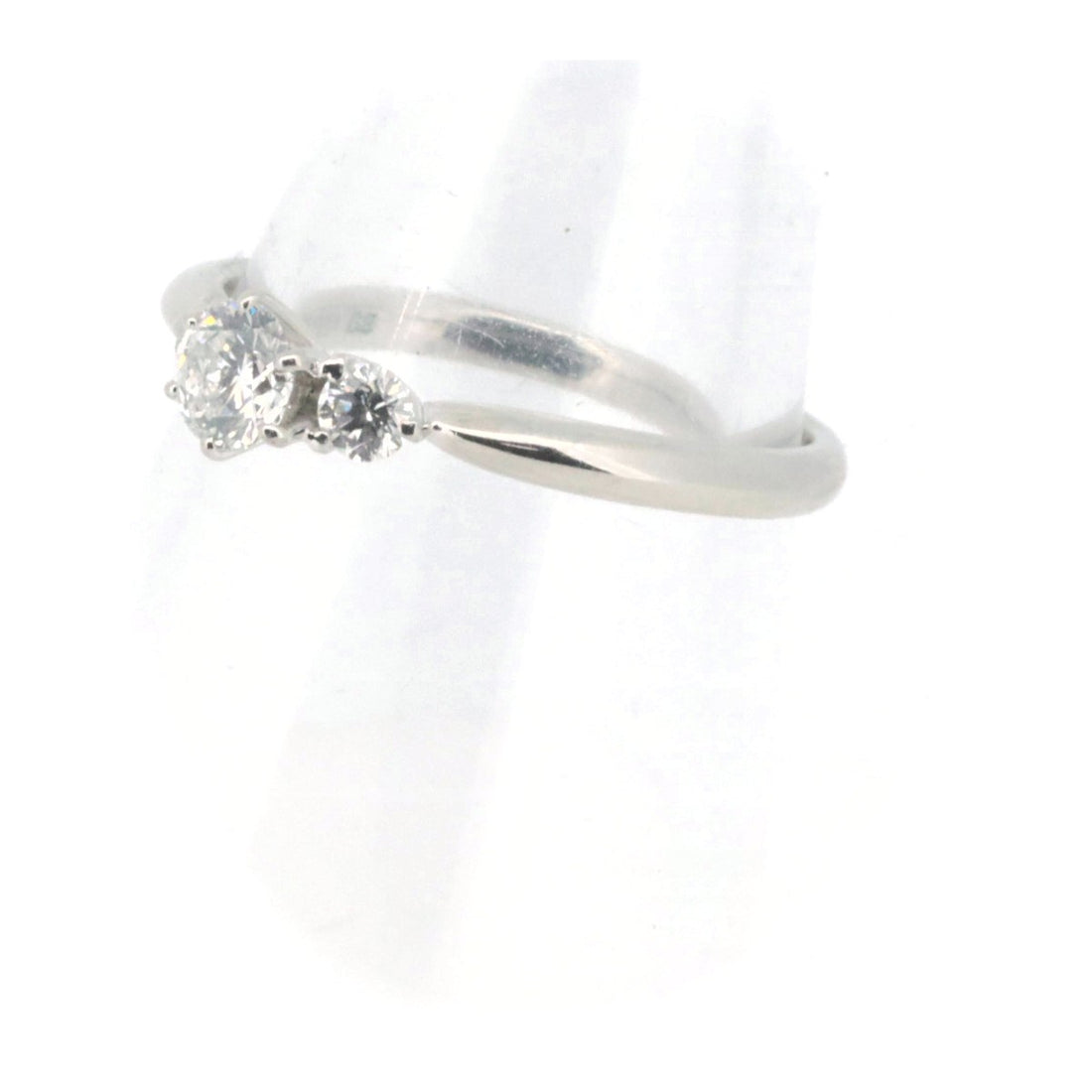 PT900 Platinum Diamond Ring 0.29ct 0.15ct Size 13 in Great Condition