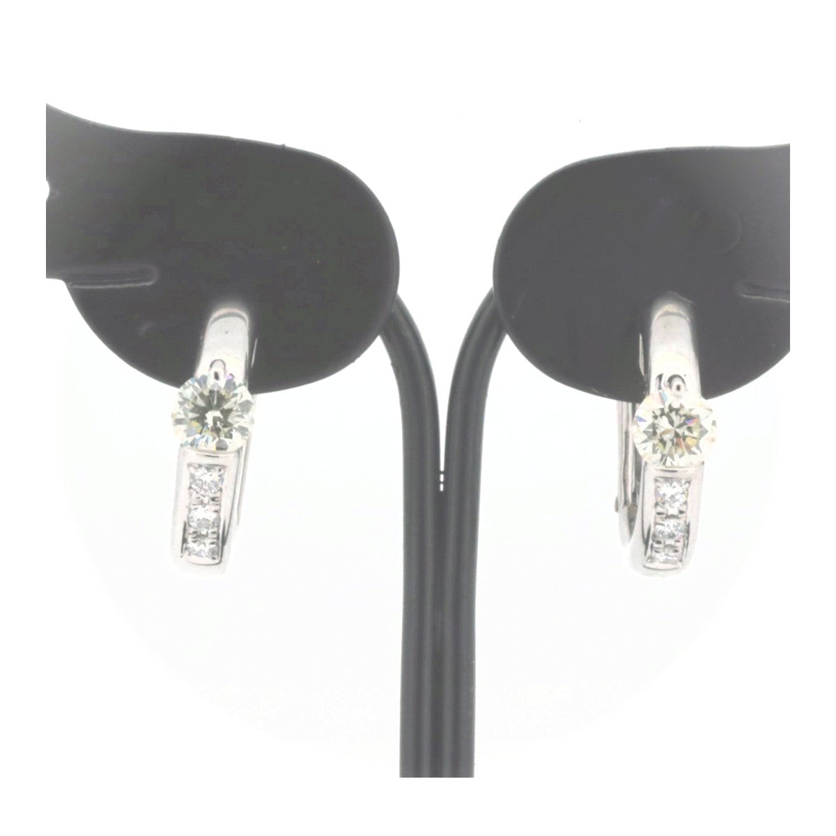 Tasaki PT900 Platinum Diamond Earrings 0.23ct in Great Condition