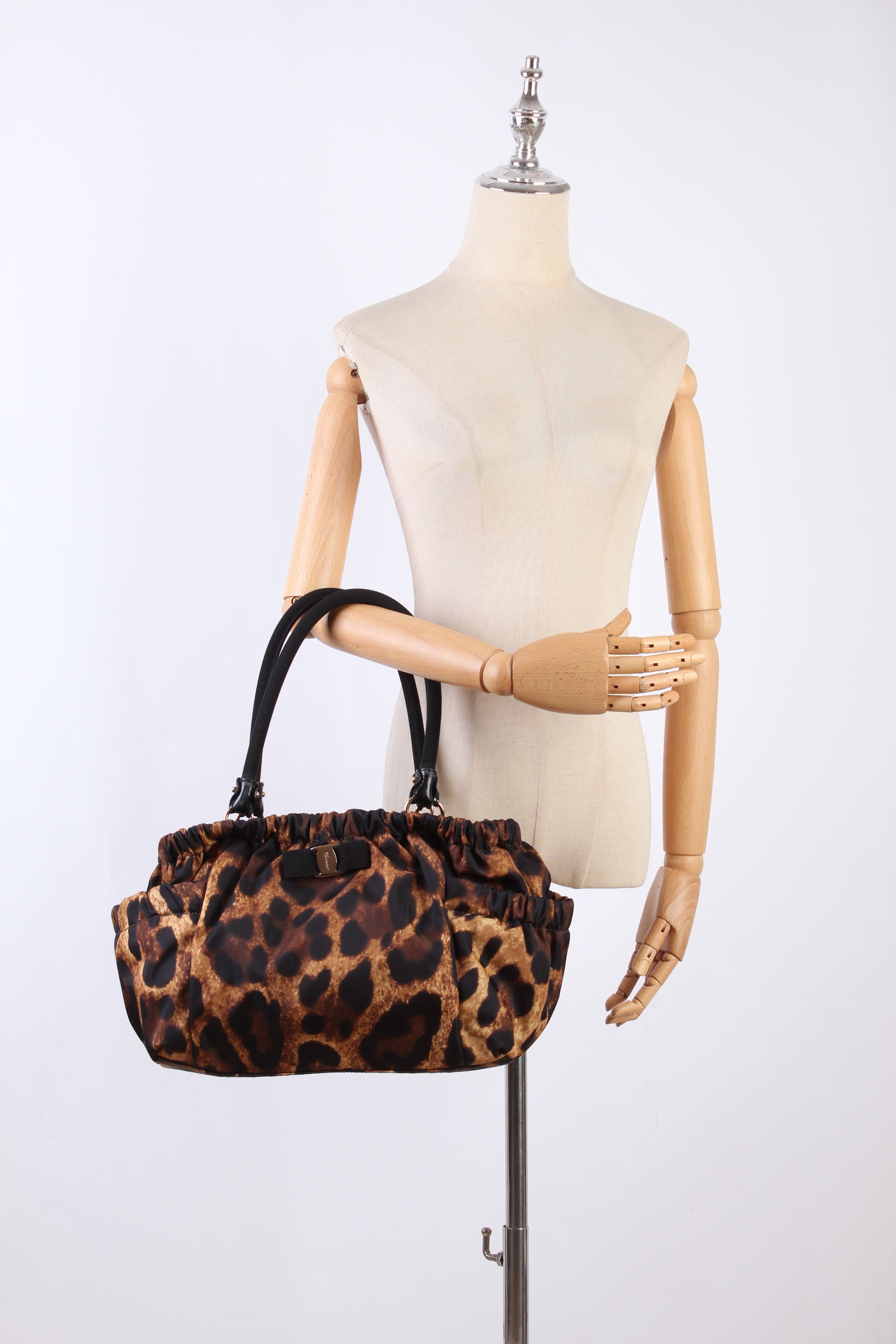 Vara Leopard Print Handbag